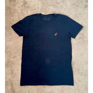 Rebels & Nomads Black T-Shirt (Rose Print Graphic) – Men’s Medium